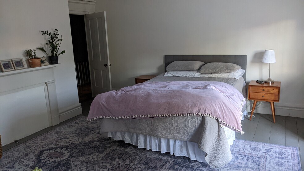 Building Photo - 294 Western Ave