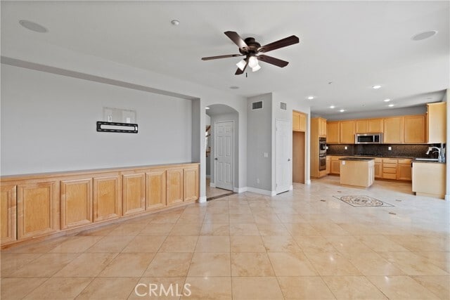Building Photo - 1252 CAMPANIS Ln