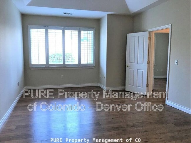 Building Photo - 9201 W Chatfield Pl