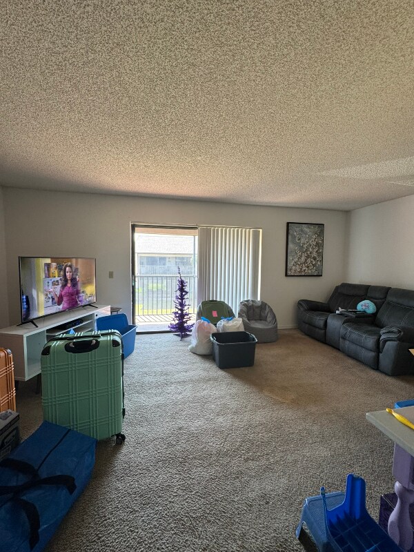 Building Photo - 1038 Mollie Ln