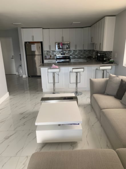 Building Photo - 1101 SW 122nd Ave