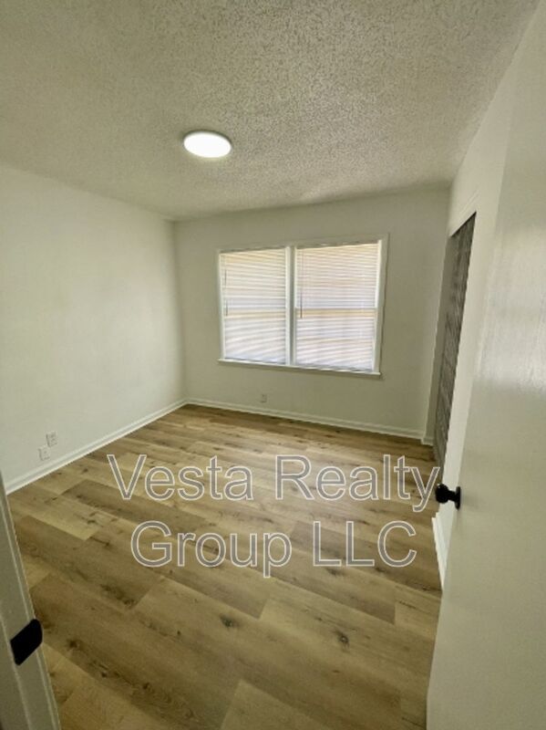 Building Photo - 1595 Winston Dr