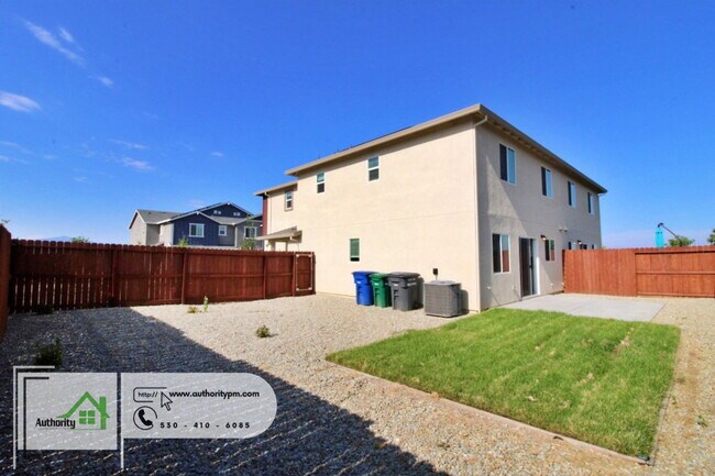 Building Photo - 847 Congaree Ln
