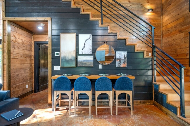 Building Photo - 58 Wagon Wheel Ct