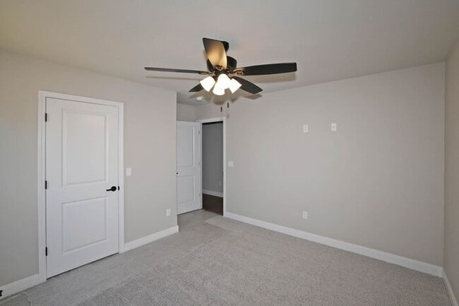 Building Photo - 4715 Scotty Dr