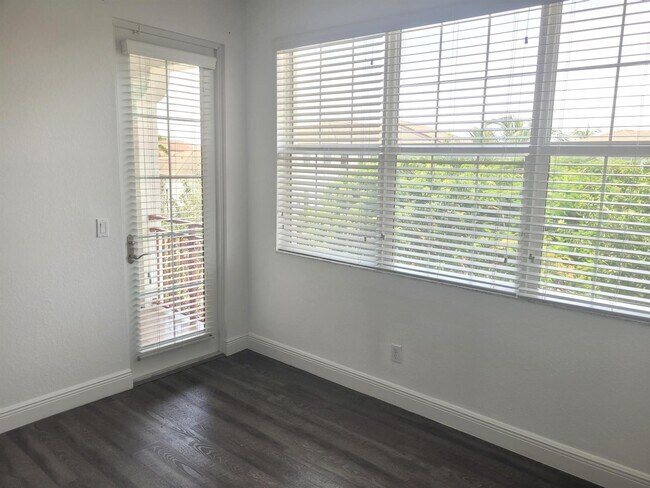 Building Photo - $3,400MONTHLY;2578 SW 119TH WAY MIRAMAR, F...