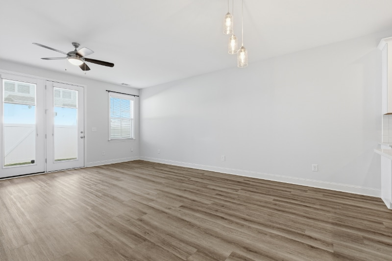 Building Photo - 38 Red Horse Way