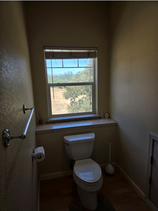 Building Photo - 10663 Katy Ln