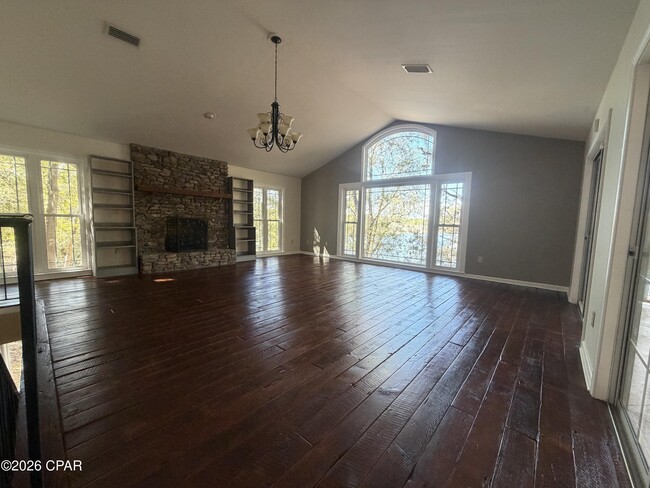 Building Photo - 3158 Lucas Lake Rd