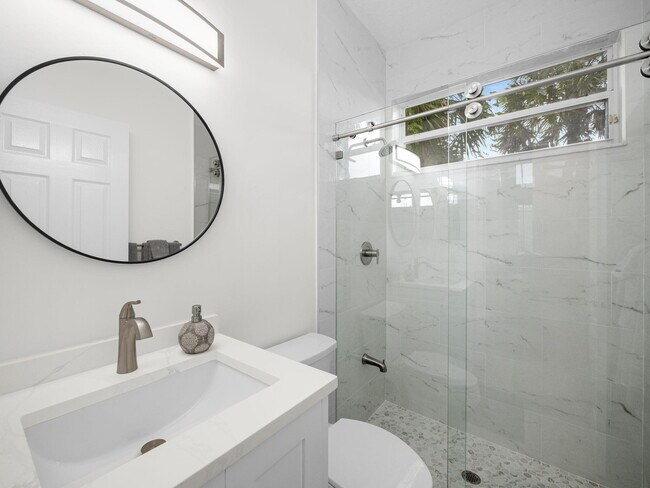 Building Photo - 9070 Cypress Hollow Dr