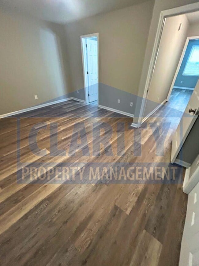 Building Photo - Two bedroom townhome in Hixson!