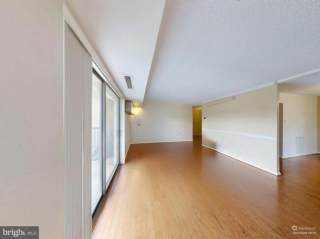 Building Photo - 200 N Pickett St