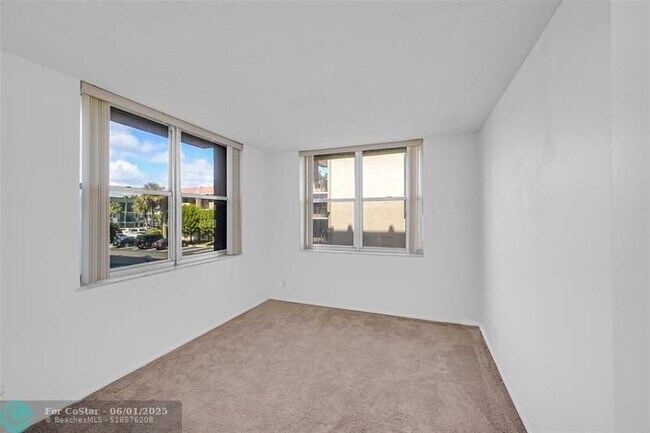 Building Photo - 777 S Federal Hwy