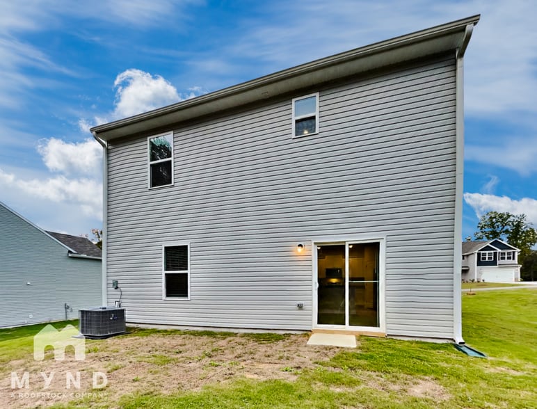 Building Photo - 108 Taverners Ln