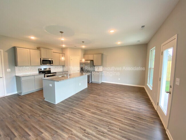 Building Photo - 7852 Beeler Farms Ln