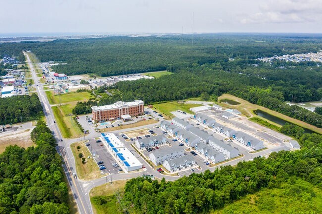 Building Photo - 303 Starfish Ln