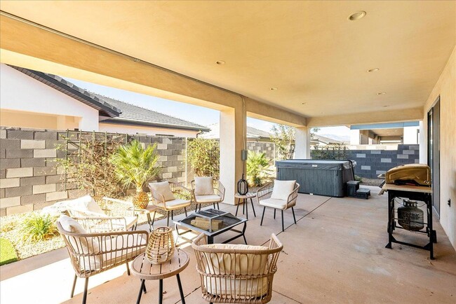 Building Photo - 3144 Canyonlands Rd