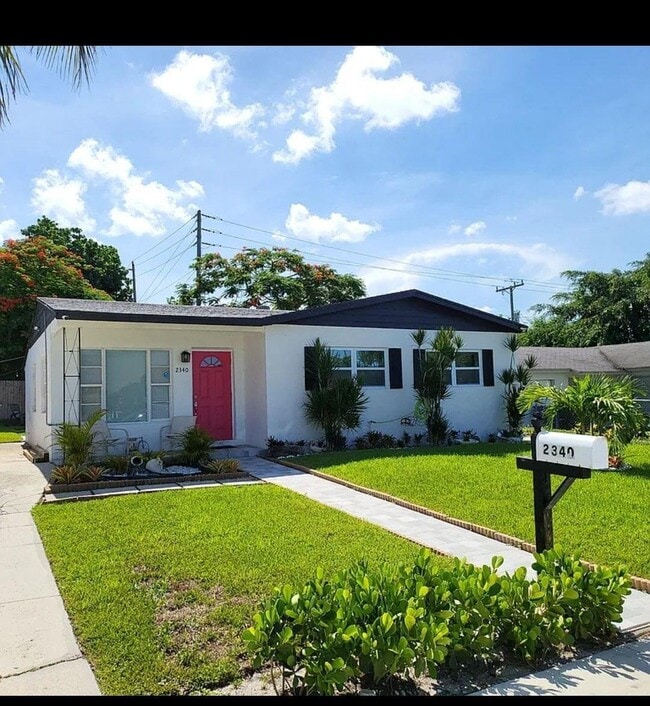 Primary Photo - 2340 Avenue M