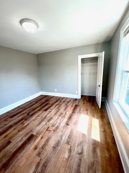 Bedroom - 38 Brown St