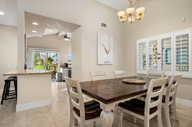 Building Photo - 321 Bouquet Canyon Dr