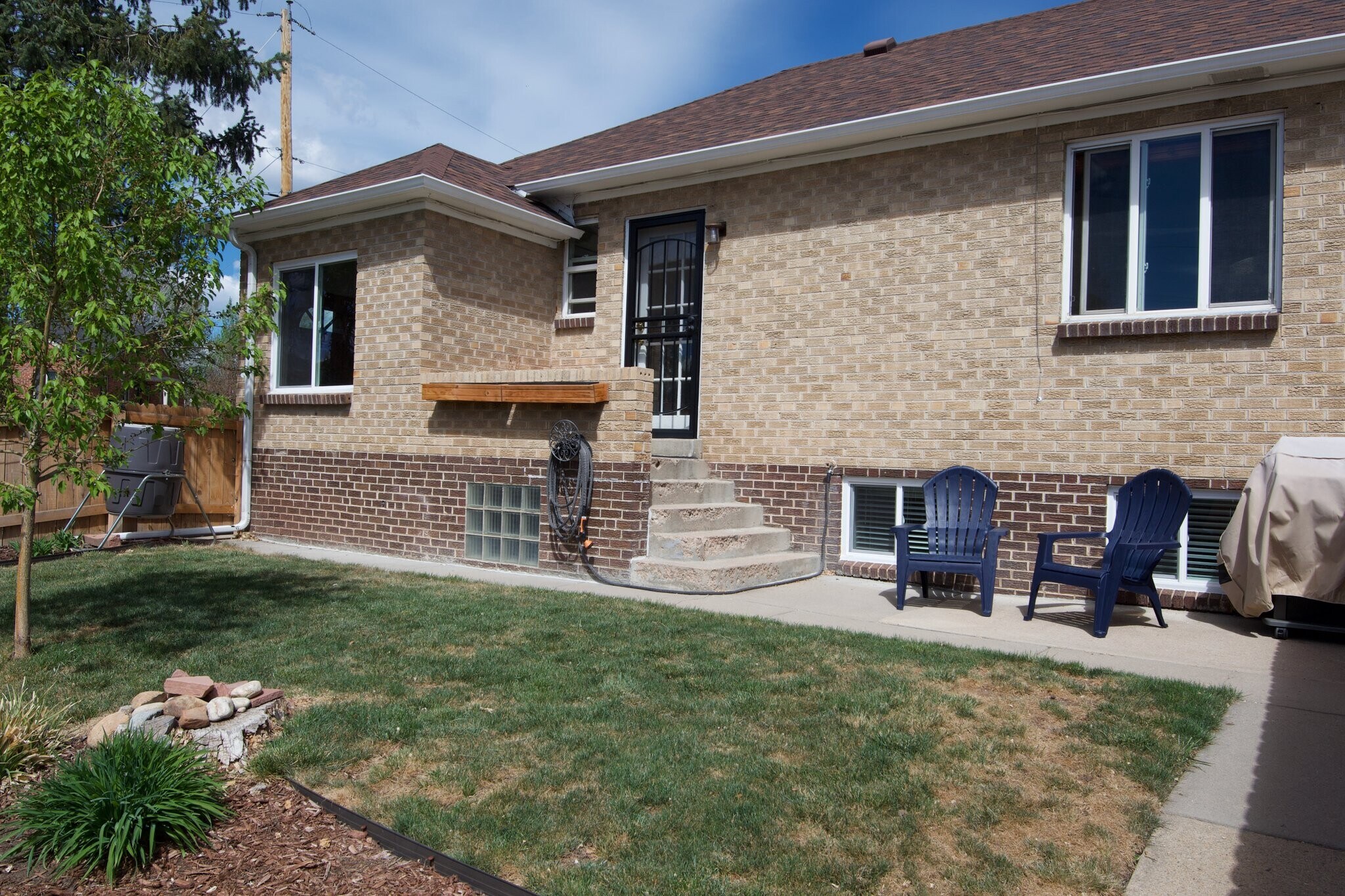 Building Photo - 1600 Winona Ct