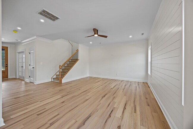 Building Photo - 1020 Gibson Rd