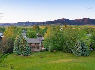 Building Photo - 557 St Andrews Dr