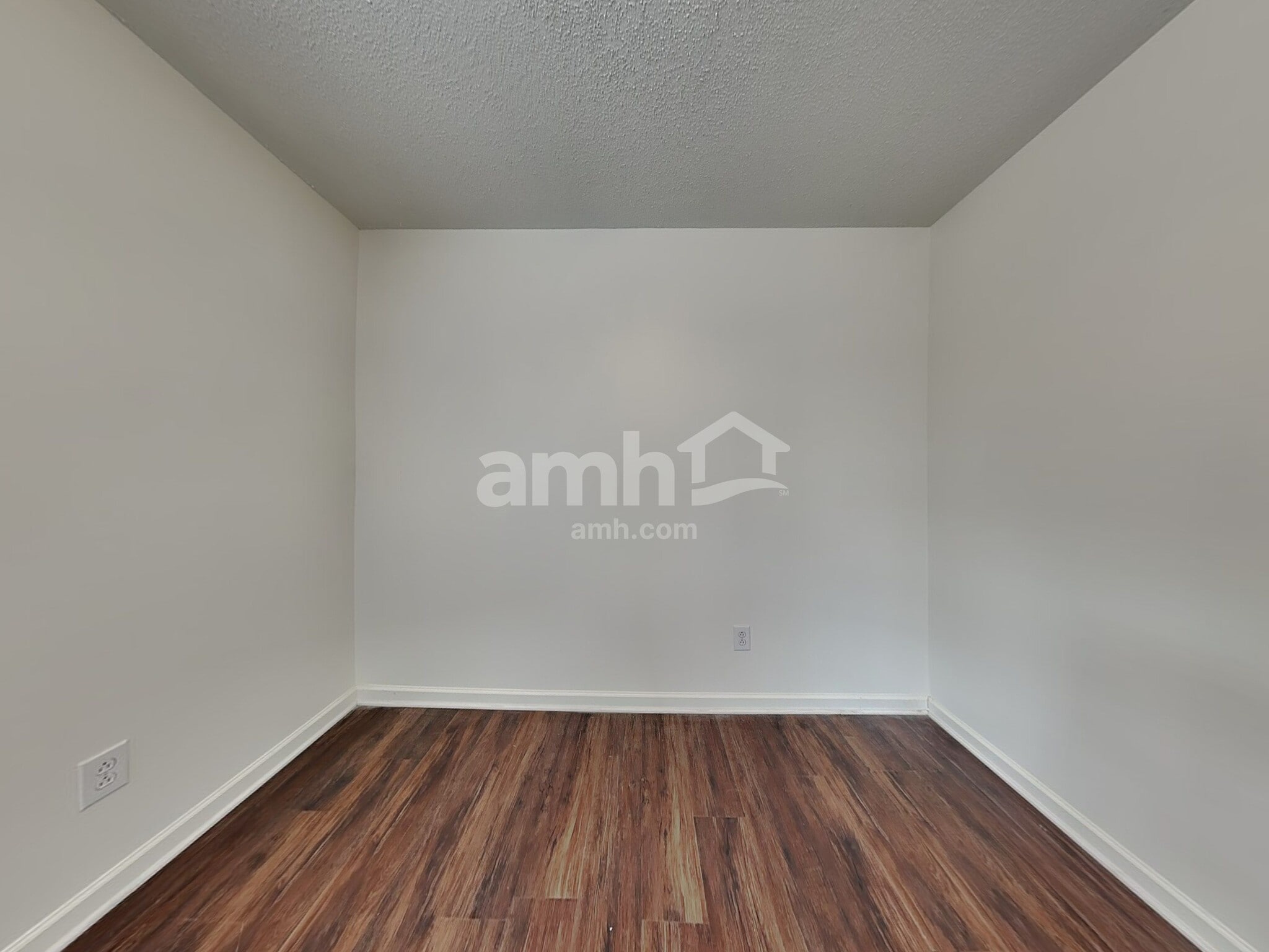 Building Photo - 5520 Bridgegate Dr
