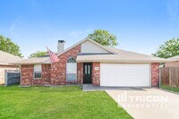 Building Photo - 426 Mara Ln