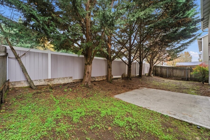 Building Photo - 12811 NE 49TH WAY