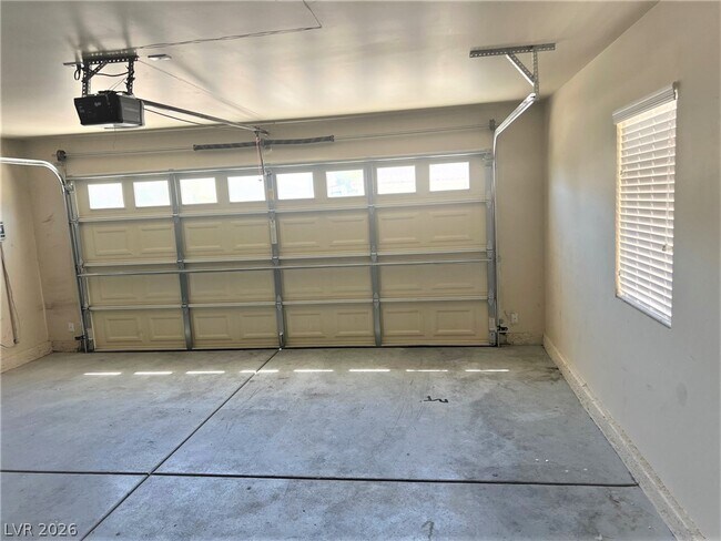 Building Photo - 10108 Basalt Hollow Ave