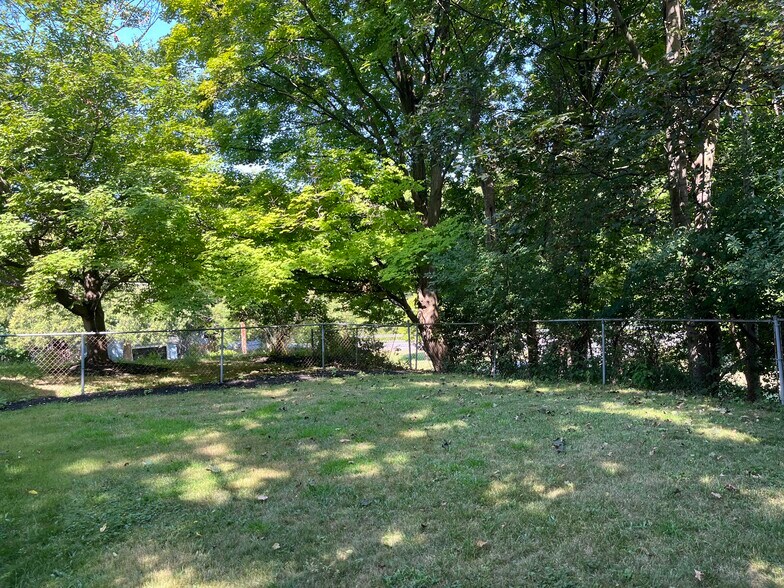 Building Photo - 304 Mayson Ave