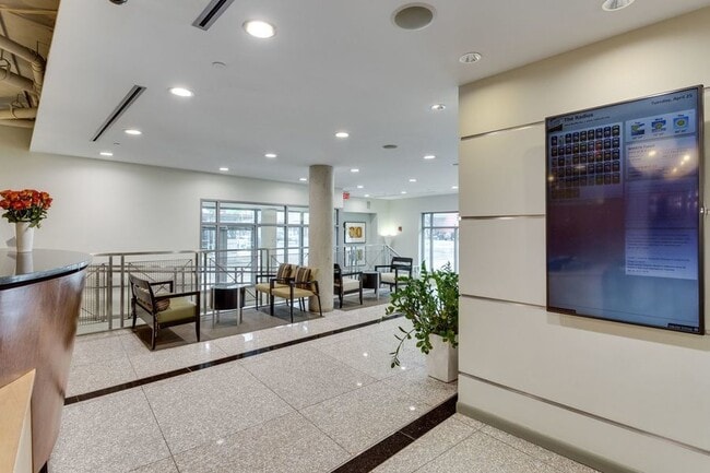 Building Photo - 1300 N St NW