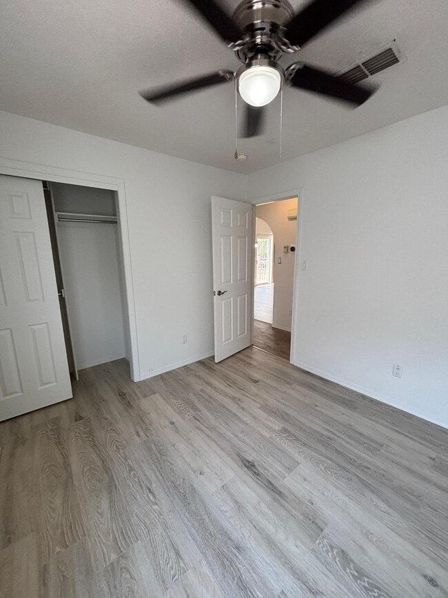 Building Photo - 7822 Desert Springs Ct SW