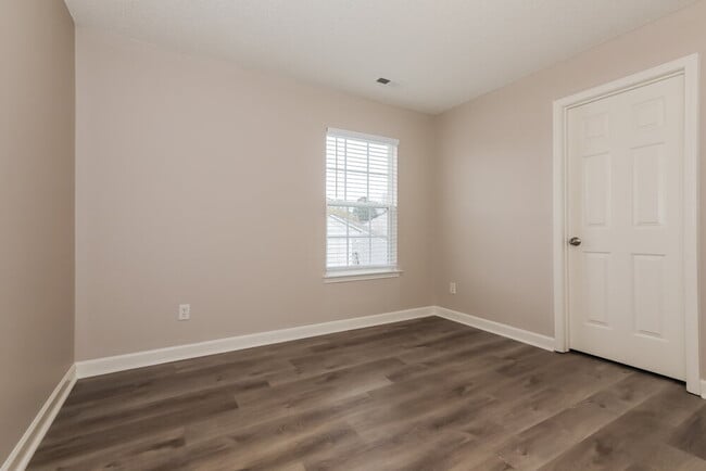 Building Photo - 8727 Wood Sorrel Ct