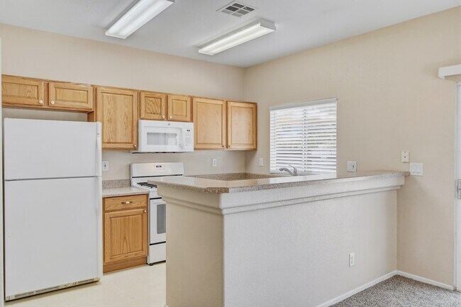 Building Photo - 2576 Velez Valley Way