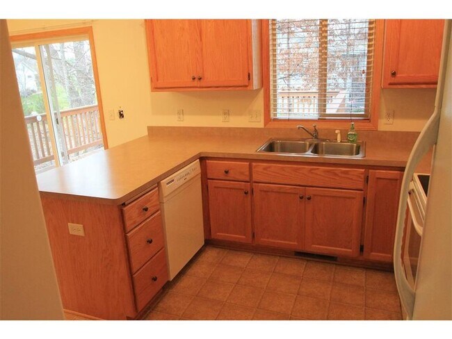 Building Photo - 7757 Pinto Ln