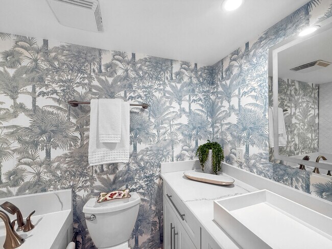 Building Photo - 3000 N Ocean Dr