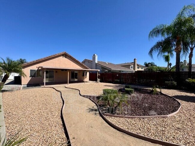 Building Photo - 27081 School Park Dr