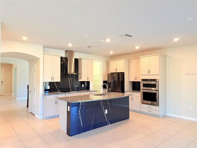 Building Photo - 10844 Rolling Moss Rd