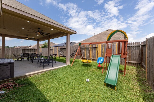 Building Photo - 2135 Harmon Crest Ct