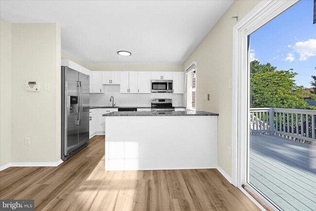Building Photo - 8638 Gambier Harbour