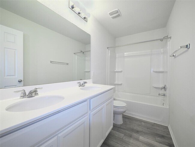 Building Photo - 2329 Cliffbrake Wy