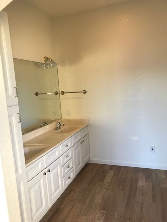 Building Photo - Occupied Coming Soon 2 bedroom plus den and an office gorgeous home on over an Acre Contact Prope...