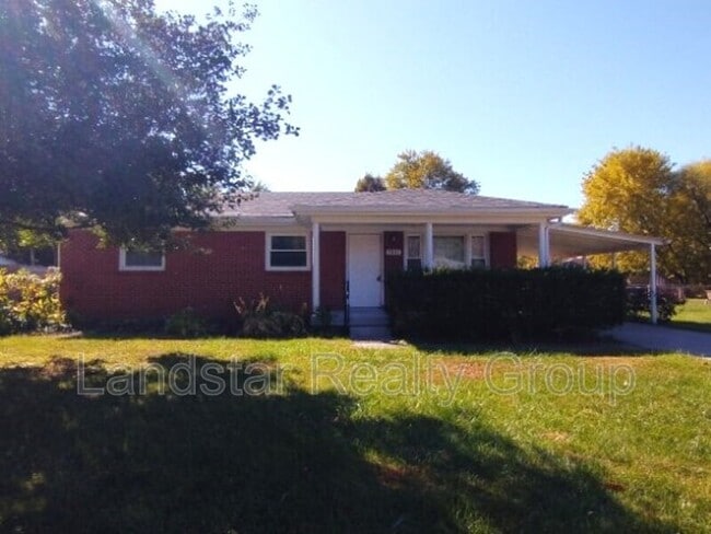 Building Photo - 5612 Walnut Way