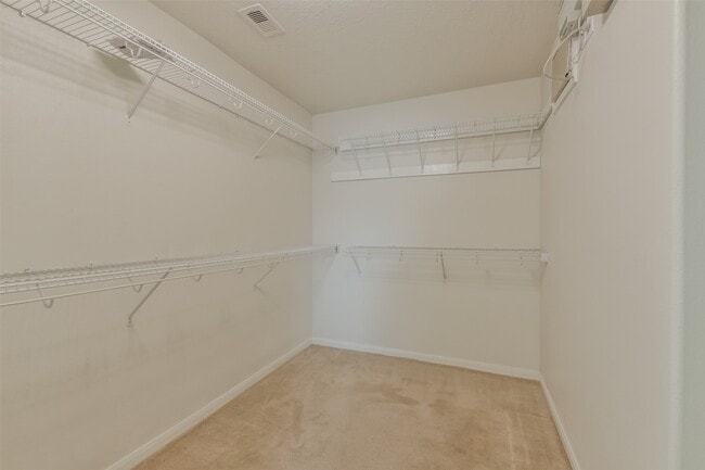 Building Photo - 7934 Blue Wahoo Ln