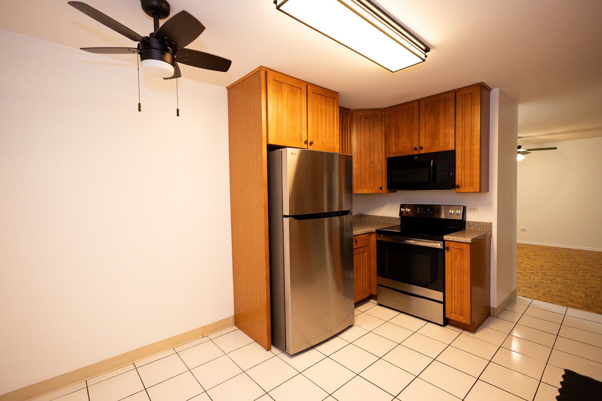 Building Photo - 930 Beau Dr