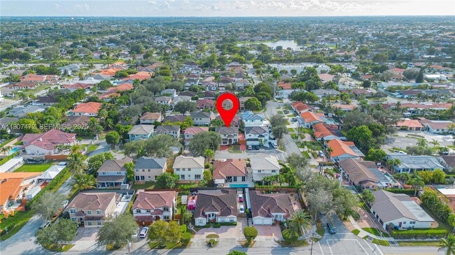 Building Photo - 13868 SW 38th Terrace