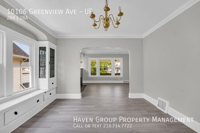 Building Photo - 10106 Greenview Ave