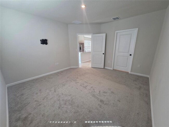 Building Photo - 1210 Port Blue Wy